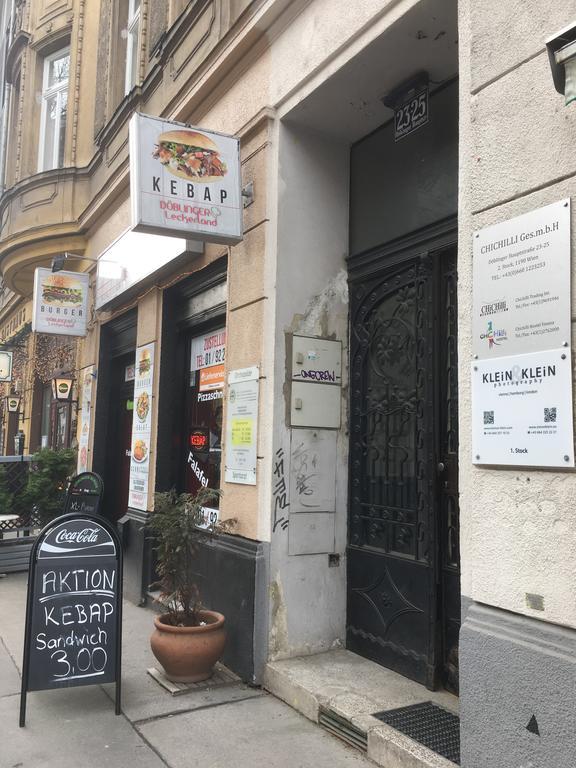 Chichilli Hostel Wien Exteriör bild